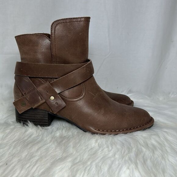 UGG Elysian Brown Distressed Leather Strappy Ankle Booties Sz 8 - Picture 4 of 8